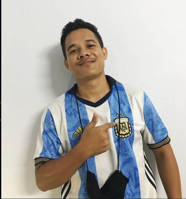 deba_c0ndy_598