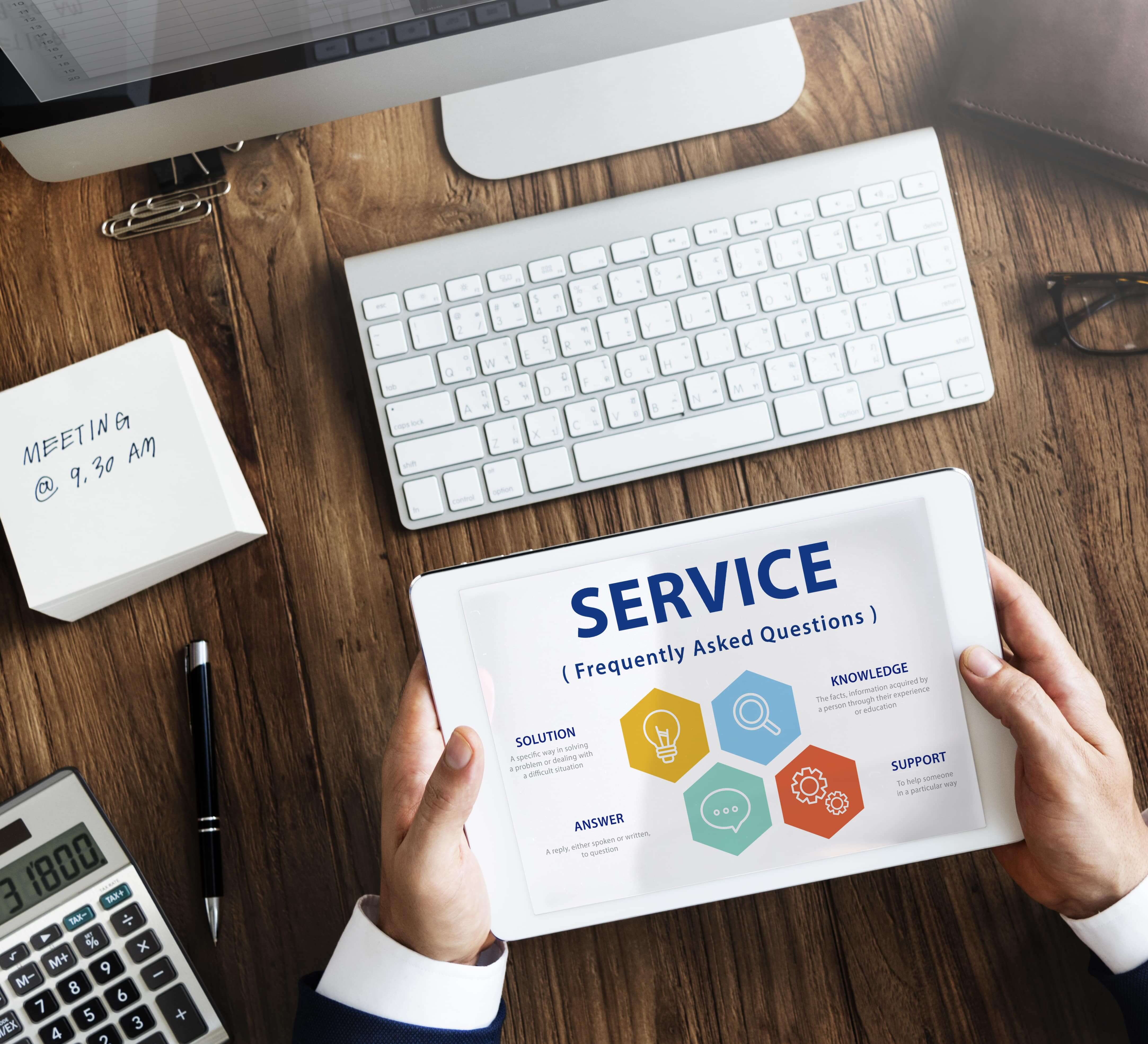 customerservicefaqsillustrationmin_gwnzm_4332