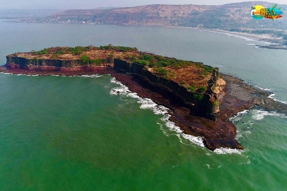 suvarnadurgfortinmaharashtra_ewmzk_950