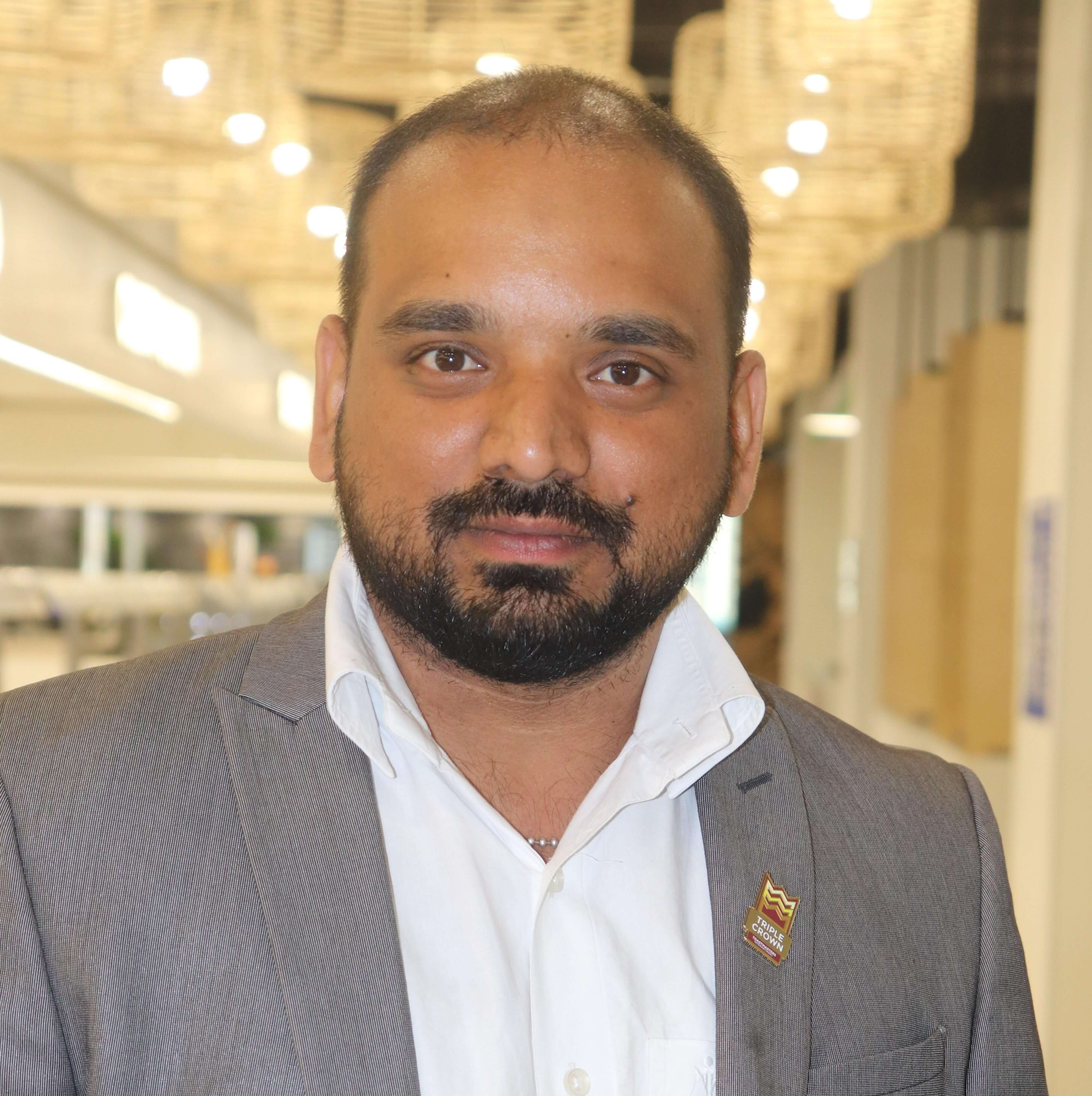 SameerAkbarJ_55yuq_4000