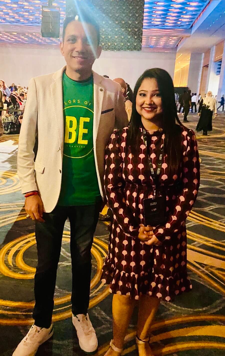 81d35bb786eb4cf982367f8a8ee8ed1d_e0otq_900