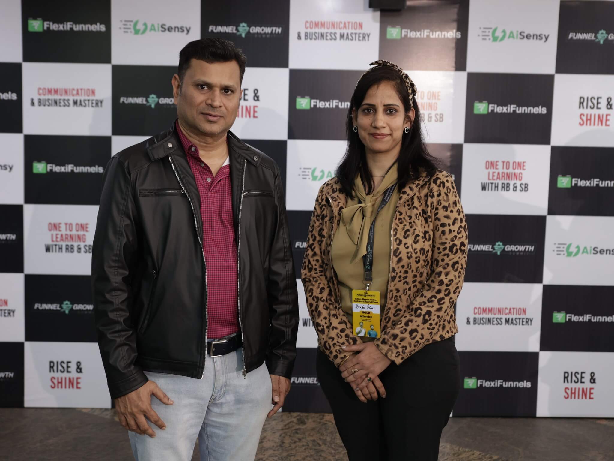 ChiragPatelwithBindu_uwnta_2048