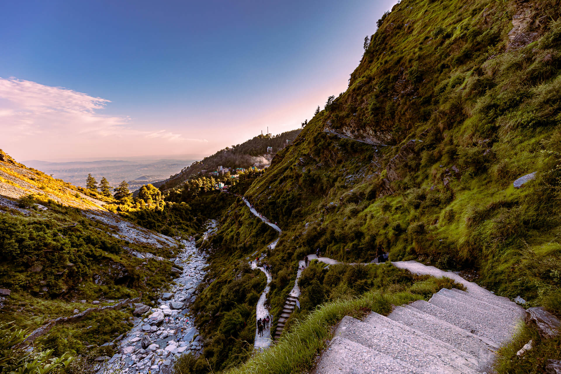 20190625McLeodgunj014921_c4mte_1920