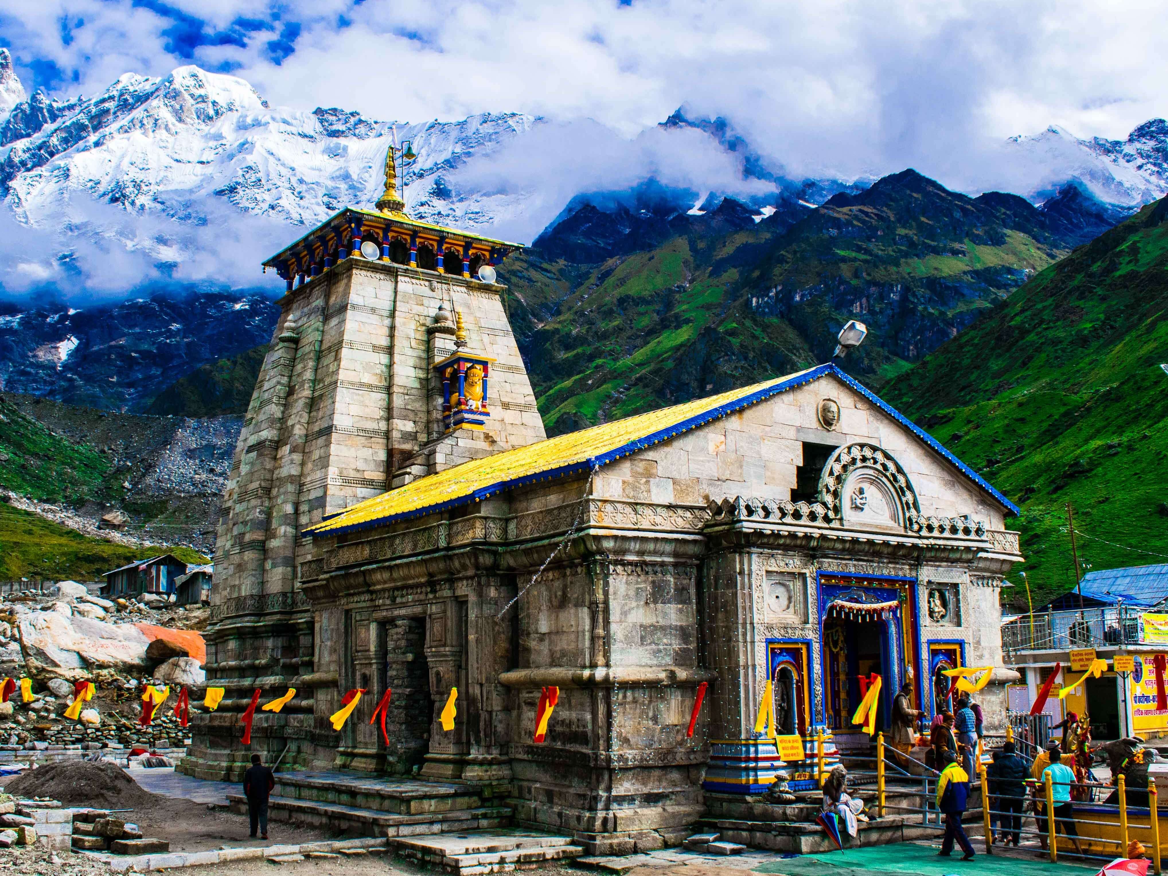 KedarnathTempleinRainyseason_i4mdm_4073