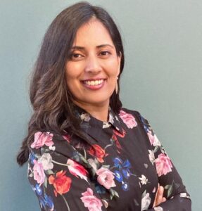 uyndi_287_f0233cad287x300