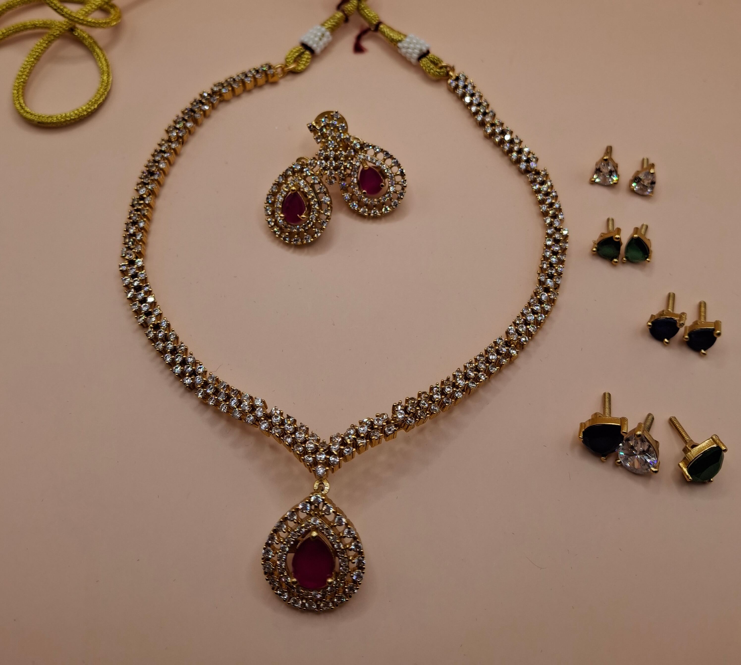 AntiquestonesetRs1200_y2mjm_2991