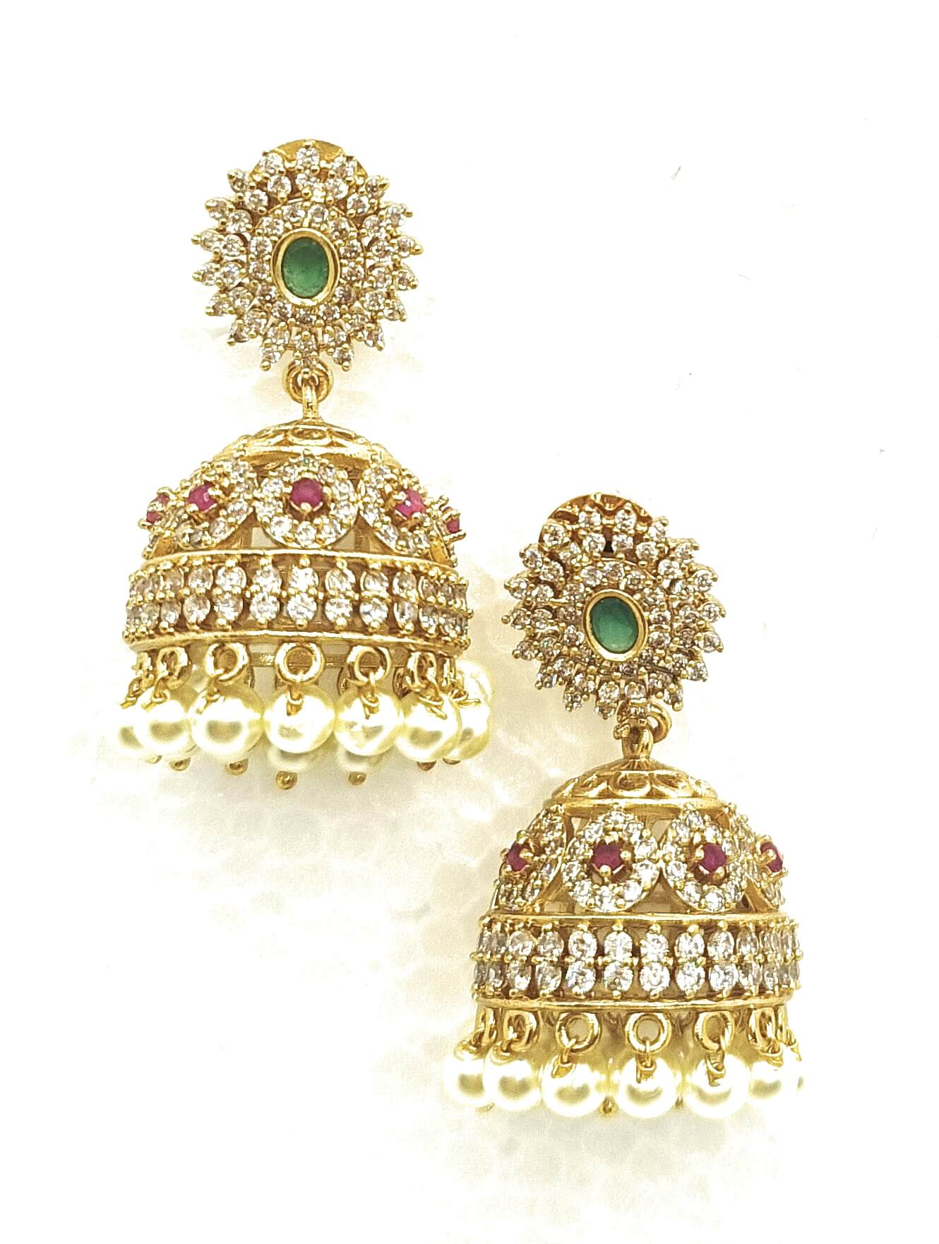 BeautifulDiamondstuddedearringswithgreenstone_k1nte_1330