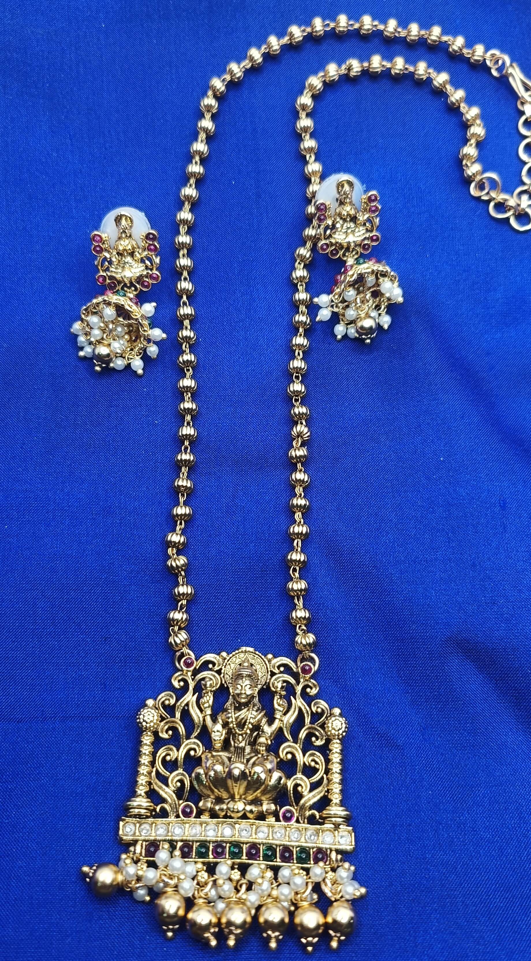 BeautifultemplemalasetRs2100_iymta_1840