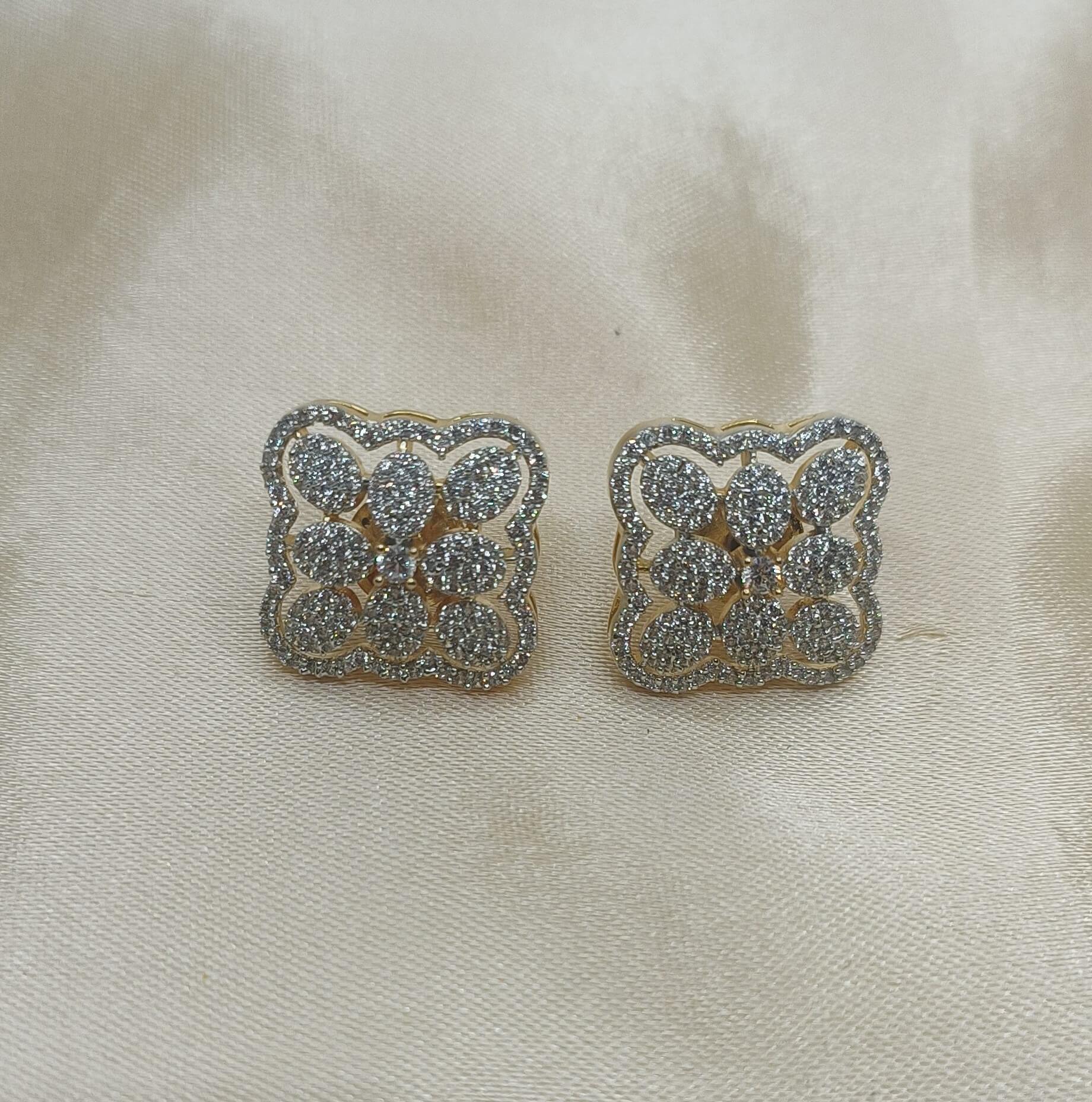 DiamondearringsRs900_a3nje_1840