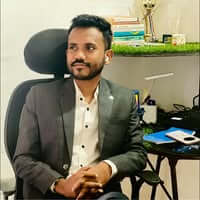 4889183651222149837082209941754790613819951260n_a4otc_200