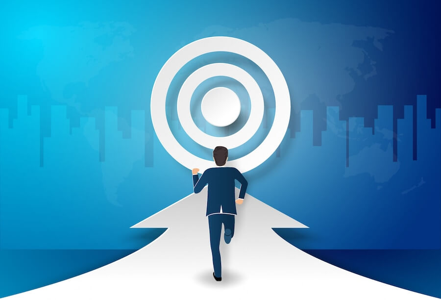 c1oti_900_businessmanstepforwardtargetbesuccess68971153