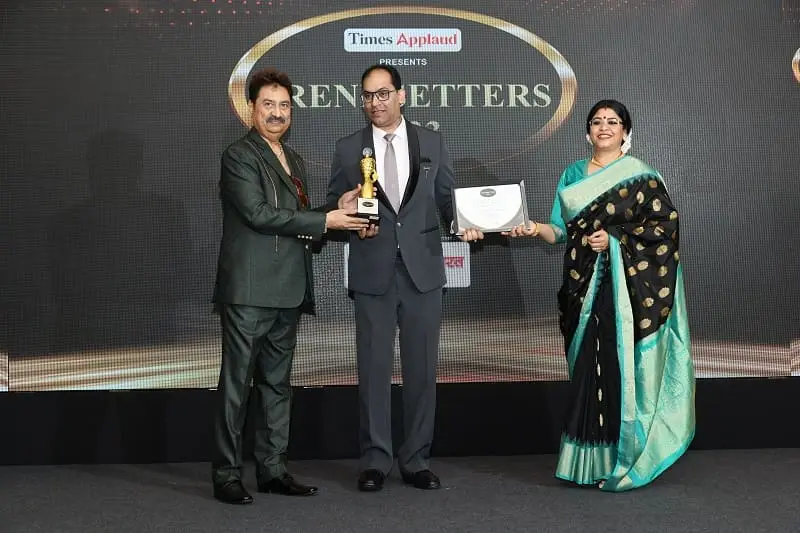 vikrantAward1_cxmde_800