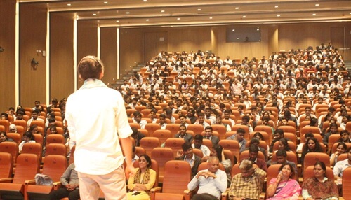 RuthuparnaSharma04_u1oty_500