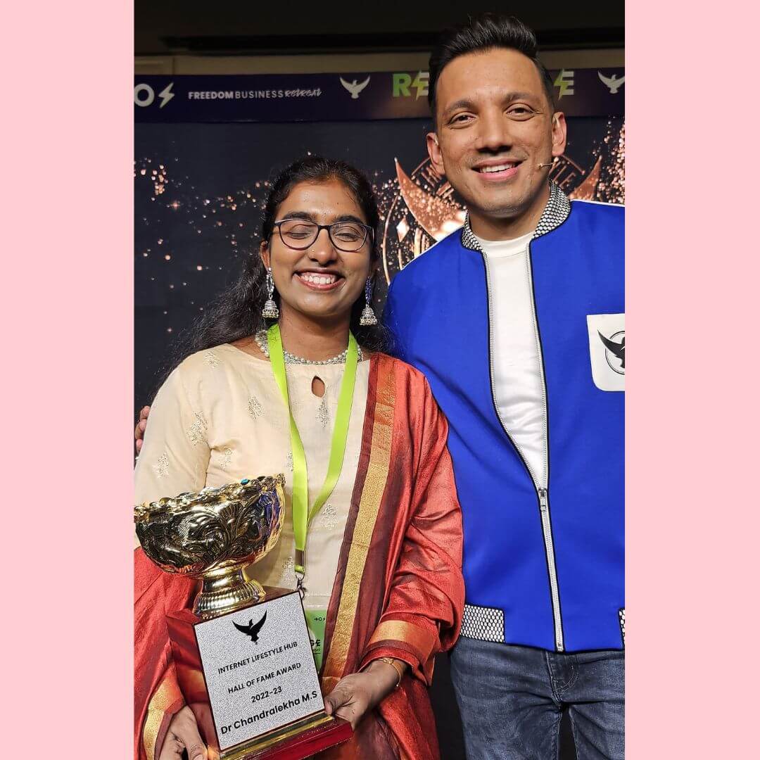 ColorfulElegantGradientPregnancyYogaClassInstagramPost1_kxnji_1080