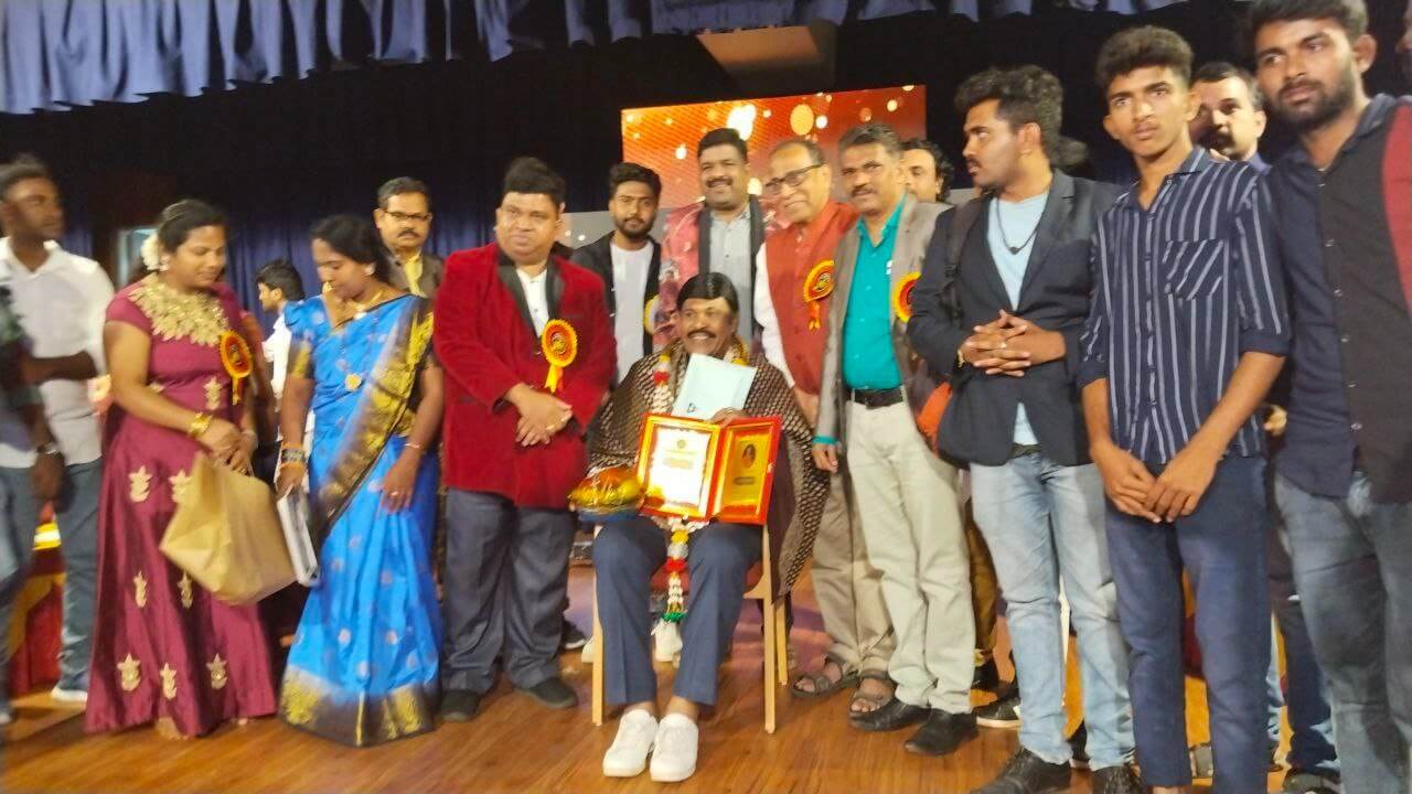 301034819102098773832888506098408784334581639n_uymdy_1280