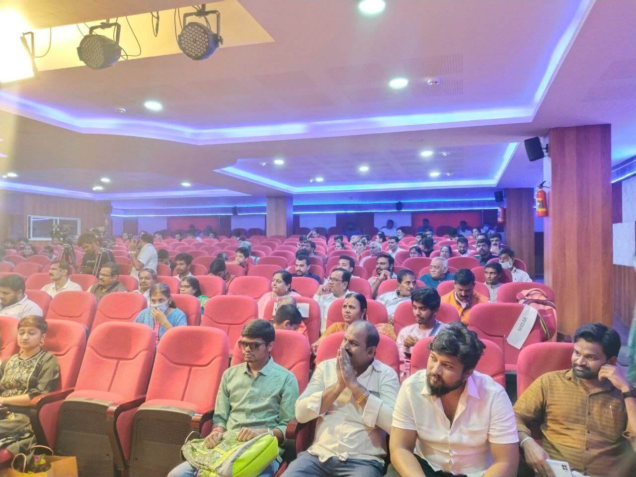 301171978102098773670084433751841172476996500n_uymtq_1280