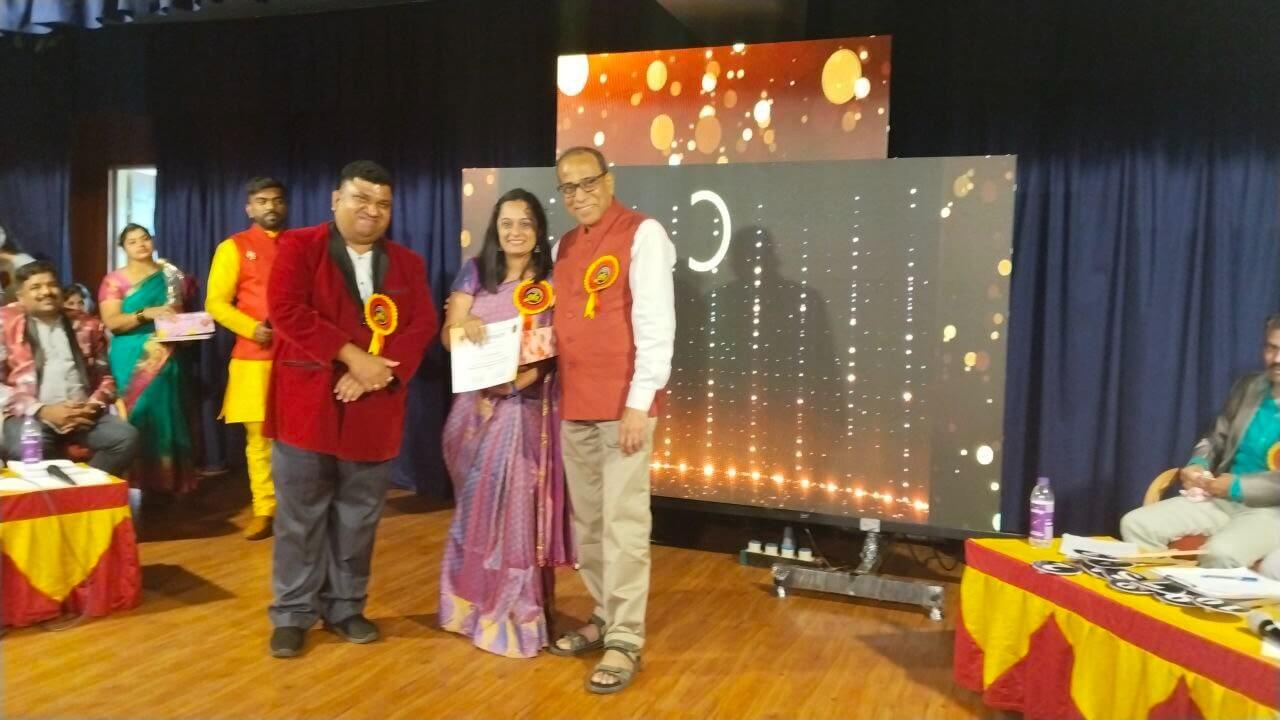 301185917102098773742086232083779579476220925n_mxnzm_1280