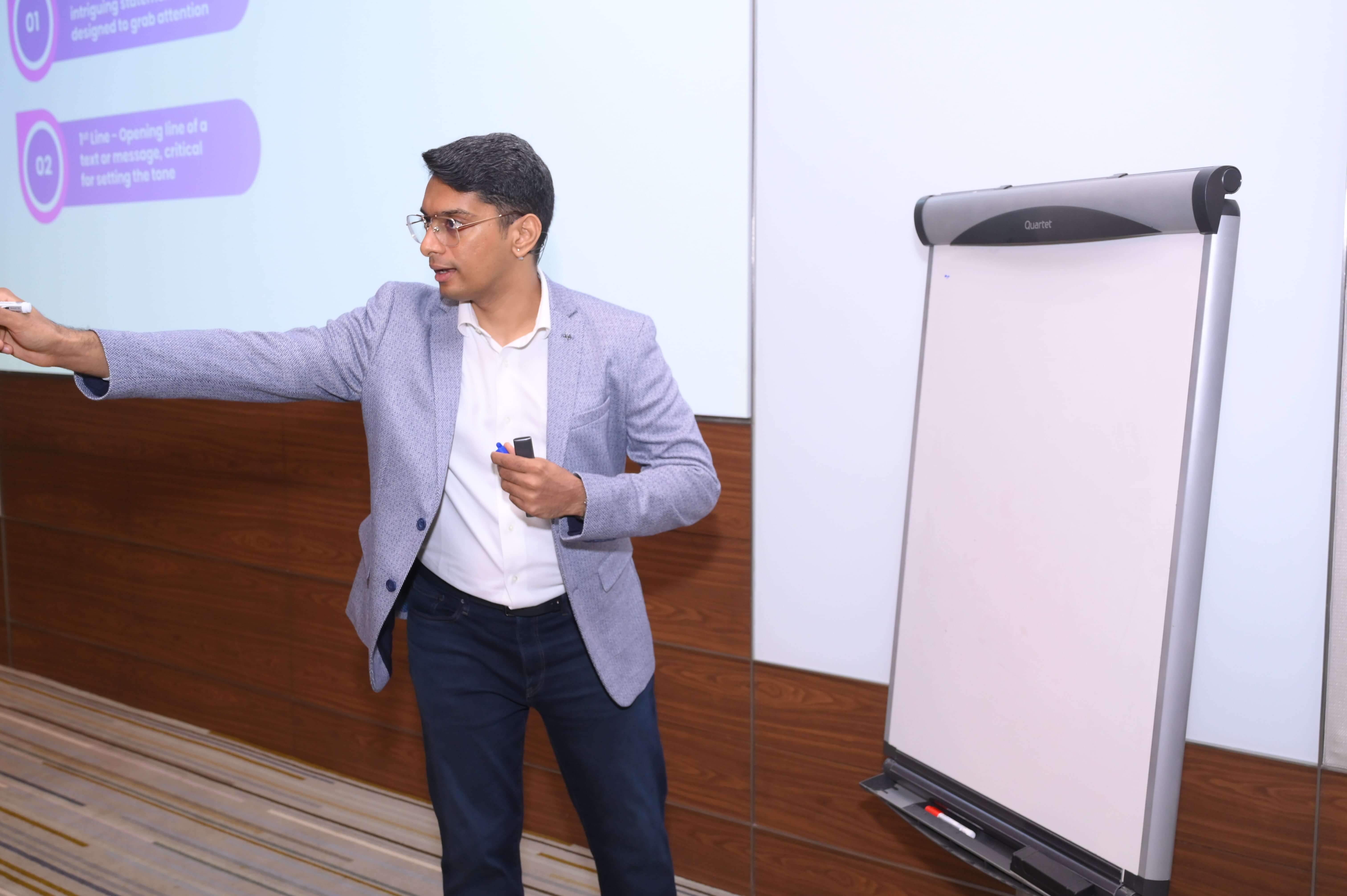 YUG4245min_aymtc_6048