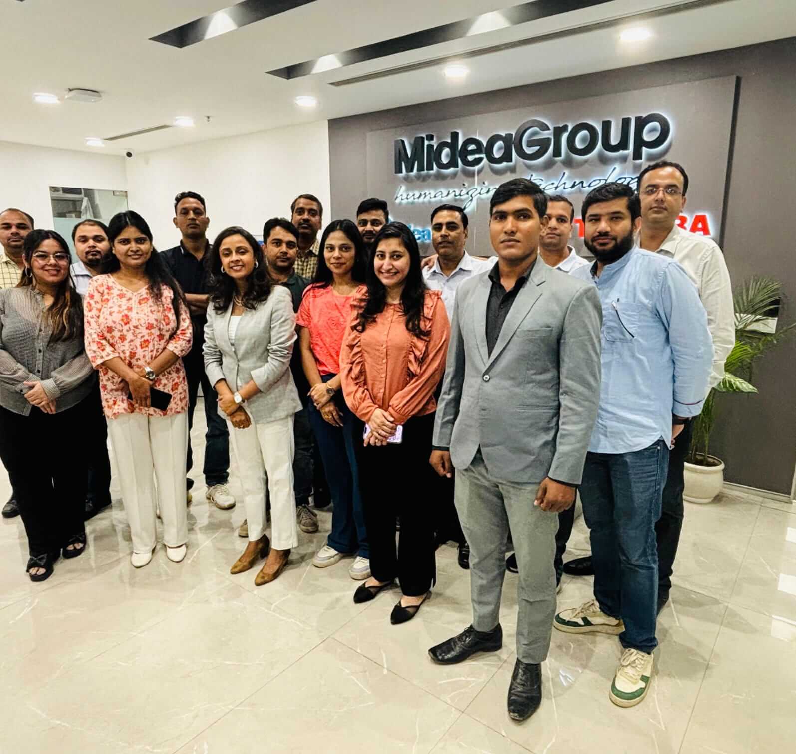 WhatsAppImage20241127at12_cxotc_1595