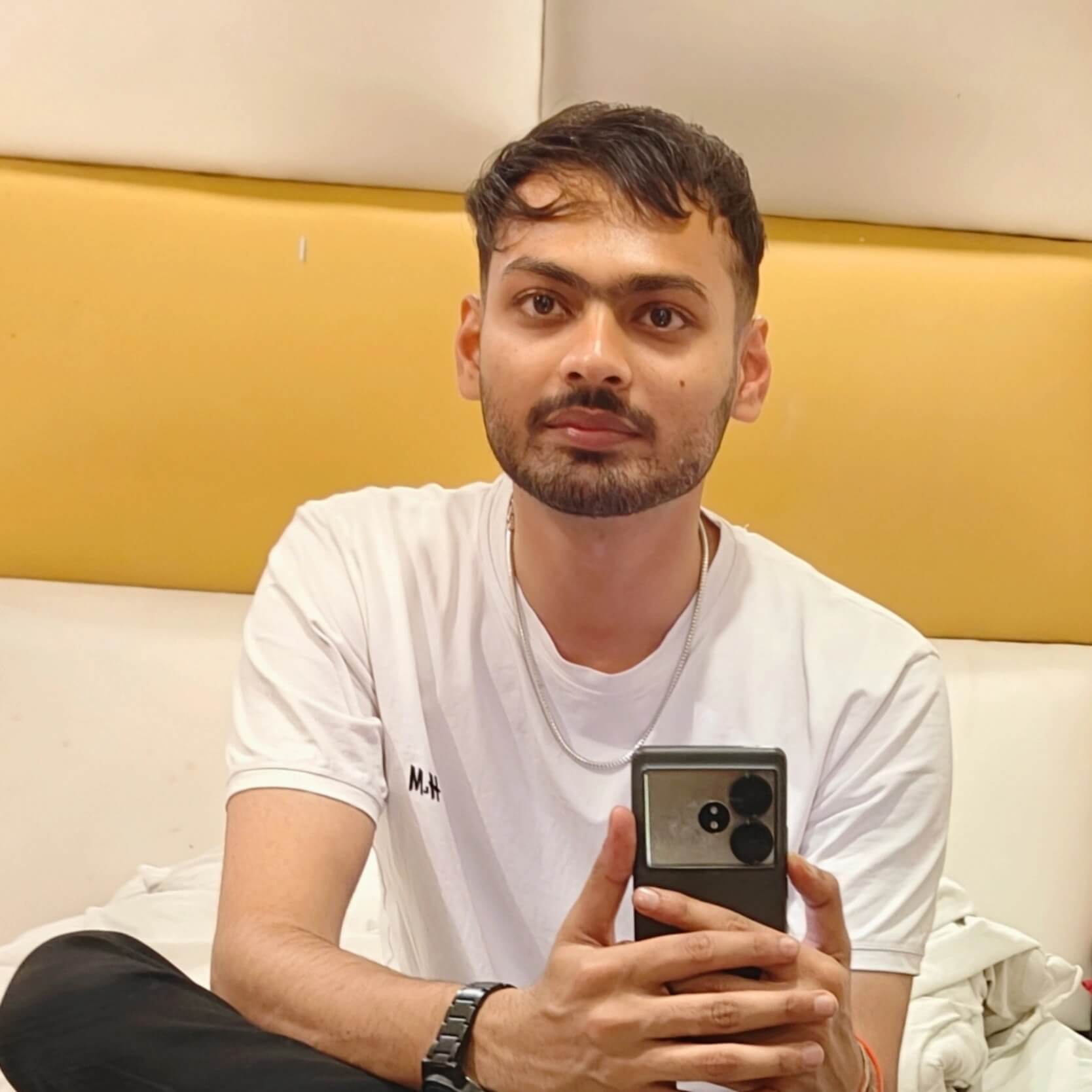 4838737861221569204966628207742043932132848241n_iyotm_1668