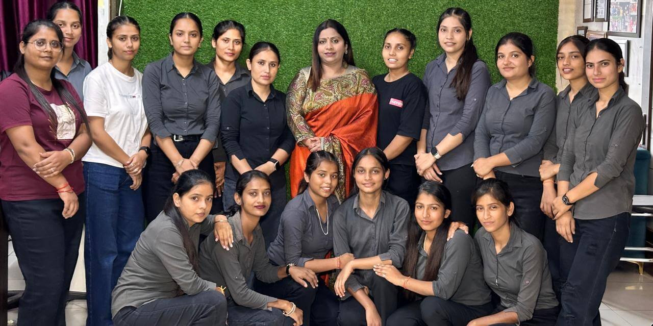 5aef6dab447c44048af415ec66c749ba_uwmtu_1280