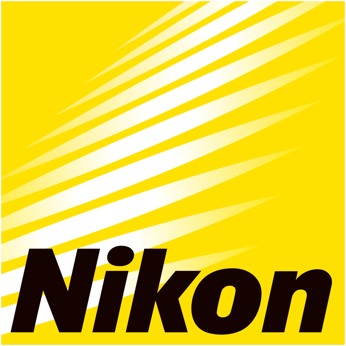 Nikonlo708dal_eyndi_1200