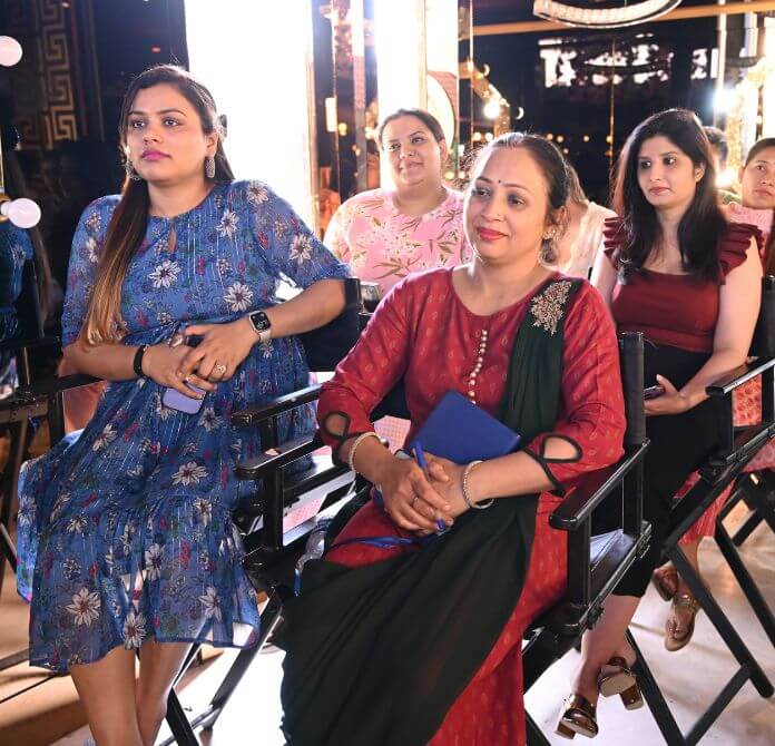 Untitleddesign3_iyndy_696