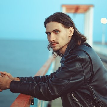 360F242522709ZhoDmO1L1PHkL6yvVVNutSBGsk1Ob7m0_uzmjc_360