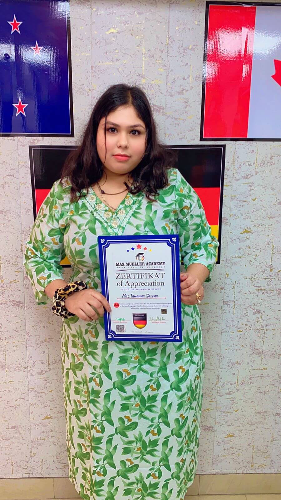 5a11c7e51b064631a3613aa8fda486ce_e5nje_900