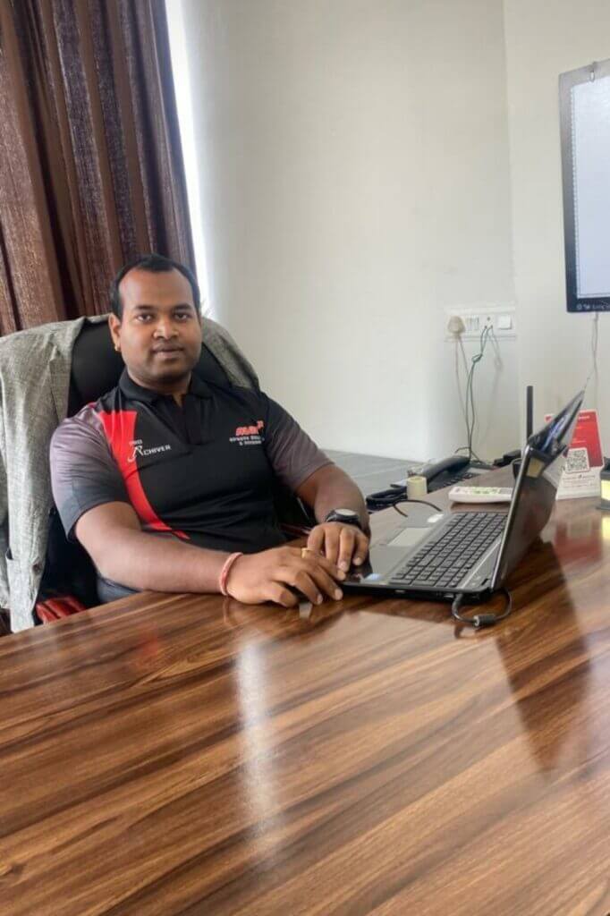 17081356367171682x10241_aymda_682