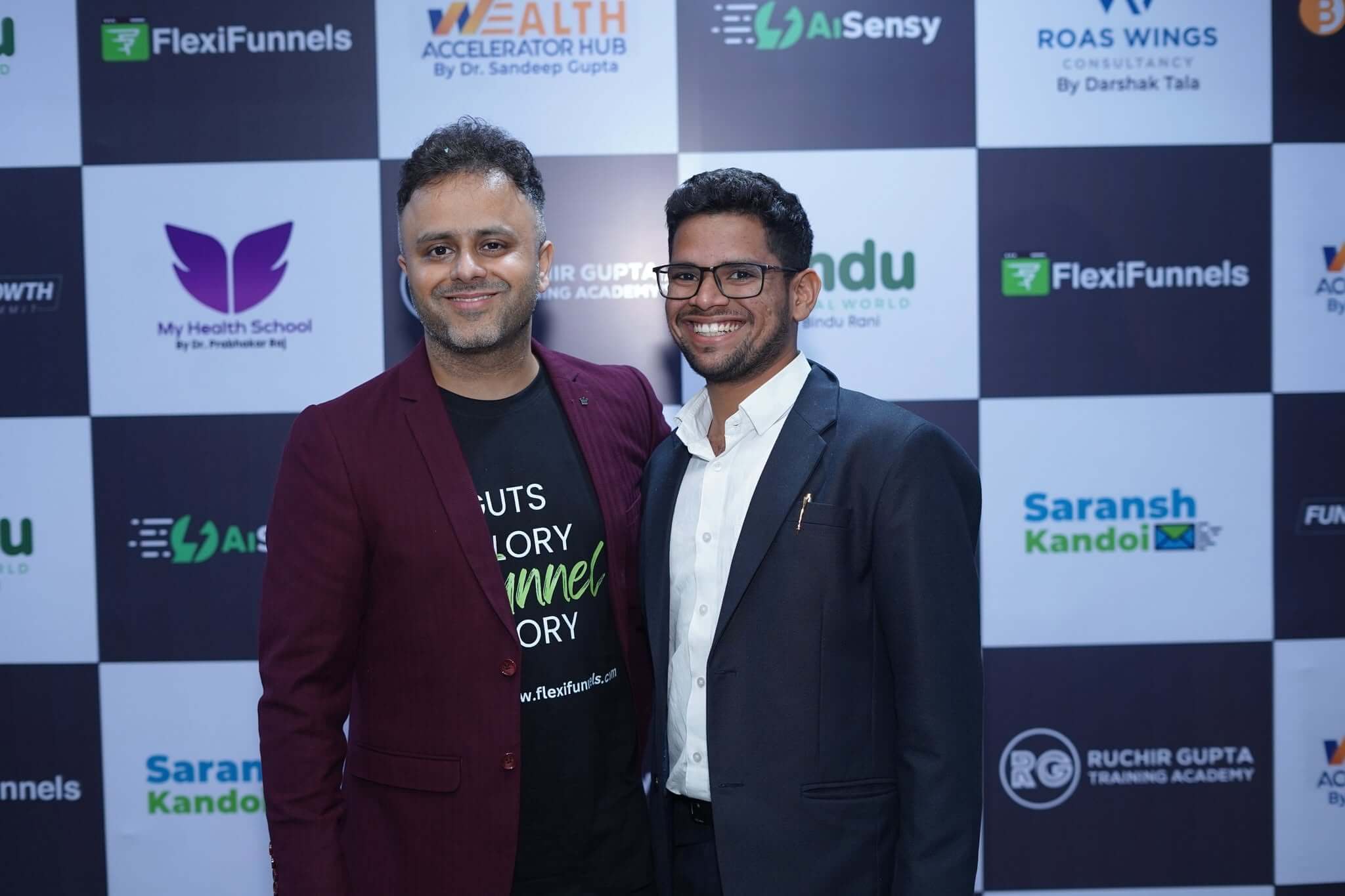 PicwithSaurabhsir_g2mji_2048