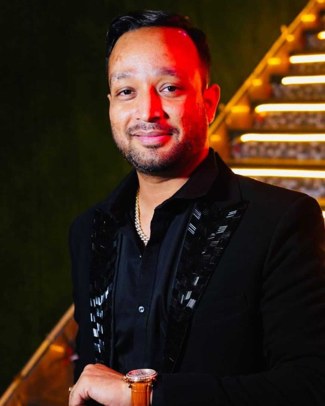 sunnybharti_b1uzz_1080