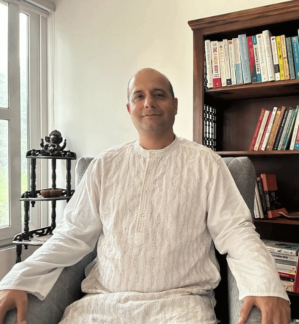 LilaLifePhoto1_qznji_600