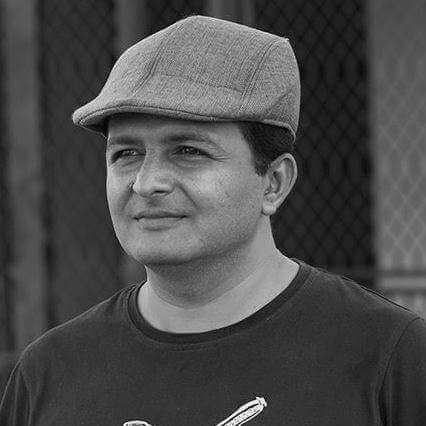 468731339101600506921907935582917656192978812n_qxnzy_426