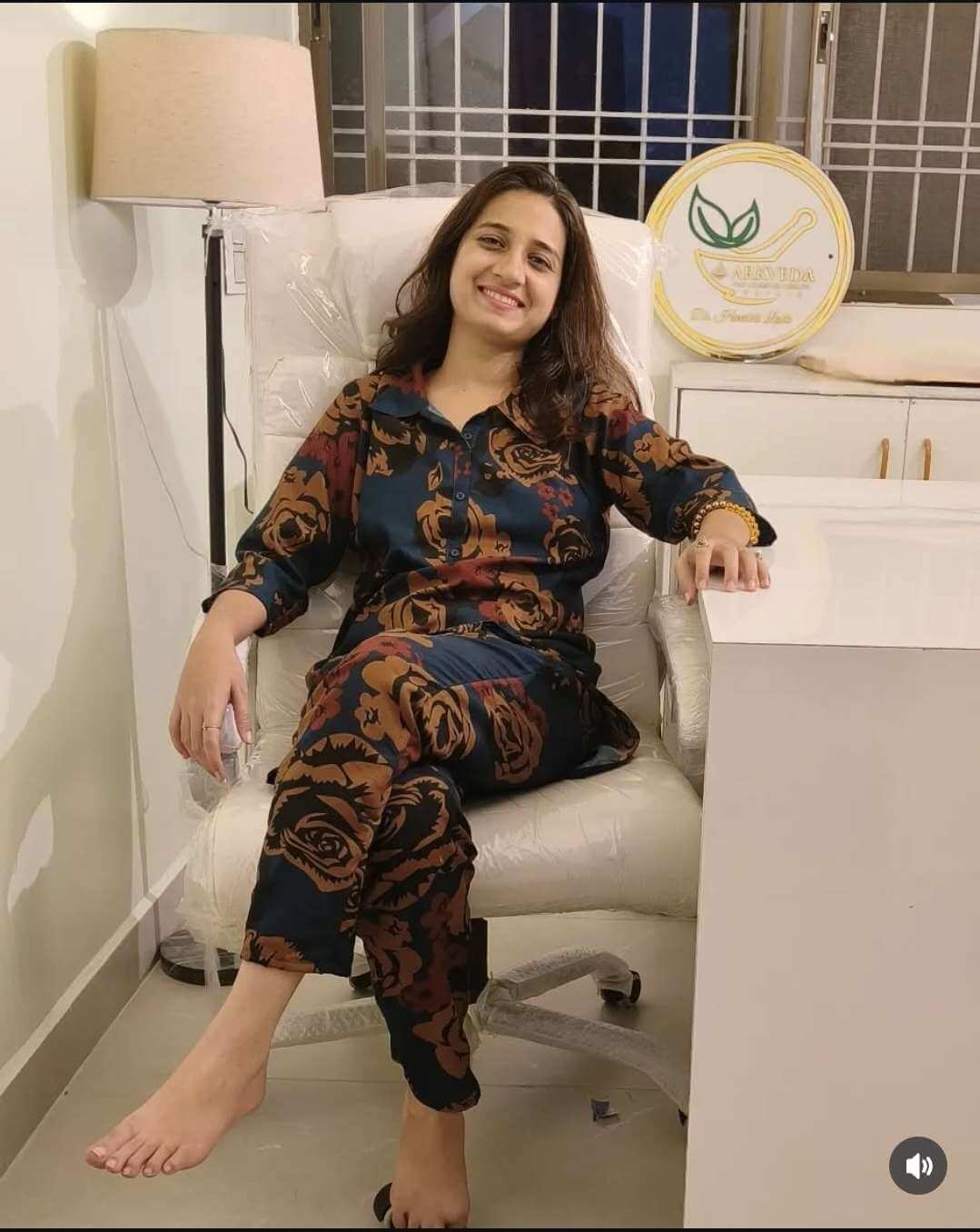 Screenshot20250410180443Instagram_c0mty_1079