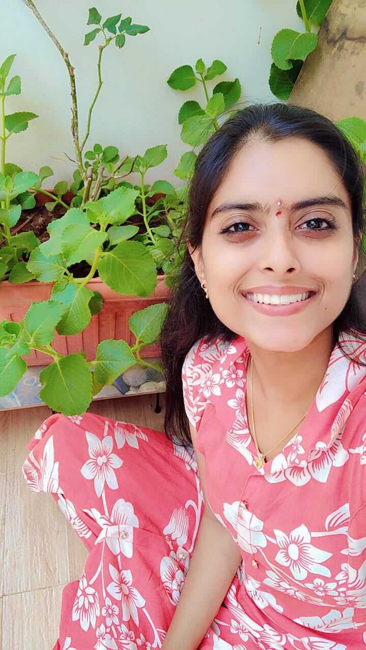 Mahima_qwnze_720