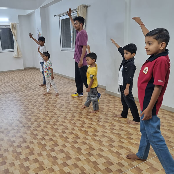 Danceteacher_gxotq_600