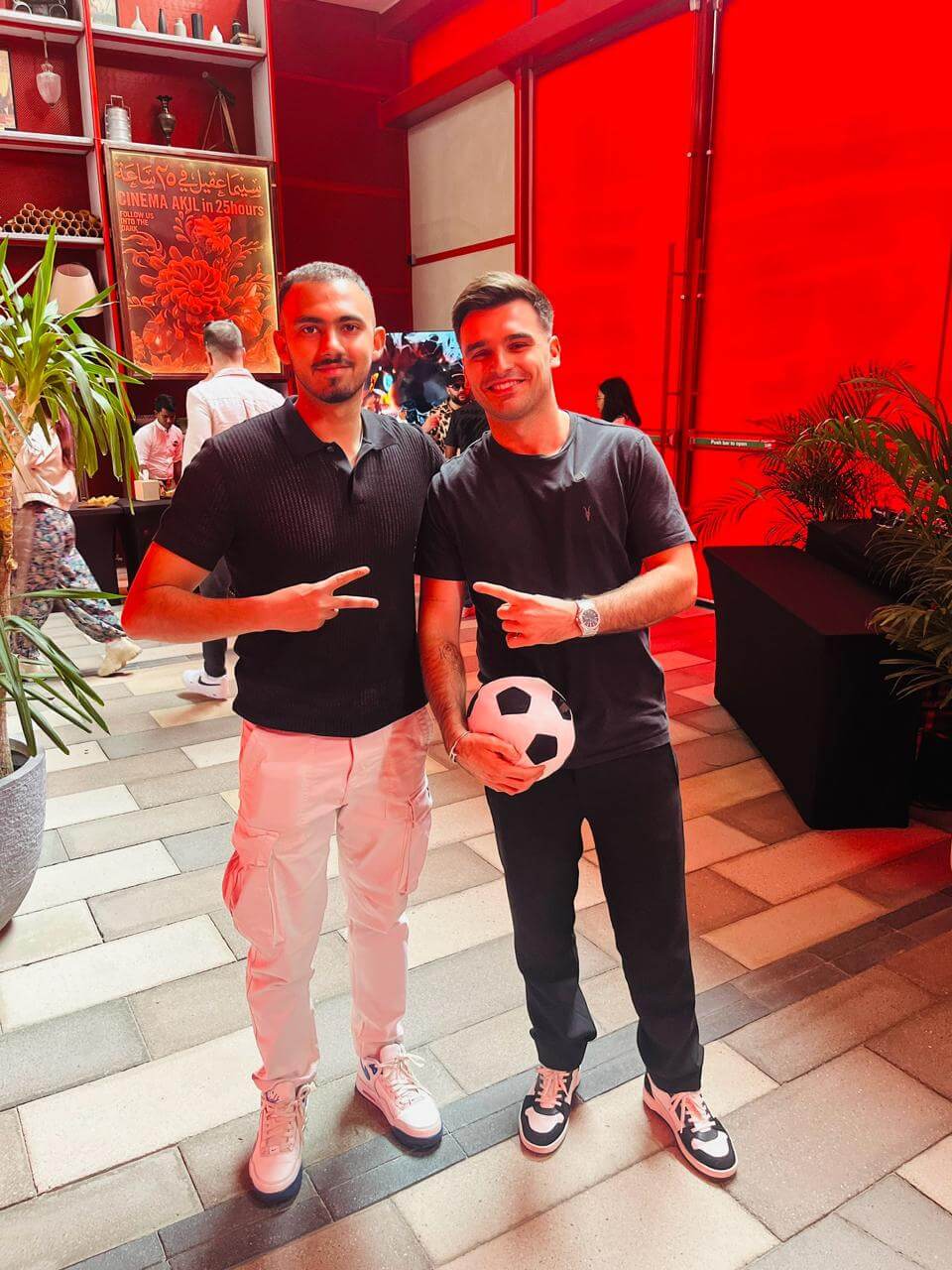 WhatsAppImage20250813at4_q2mjg_960