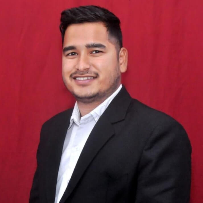 NavneetUniyal_n9rcd_713