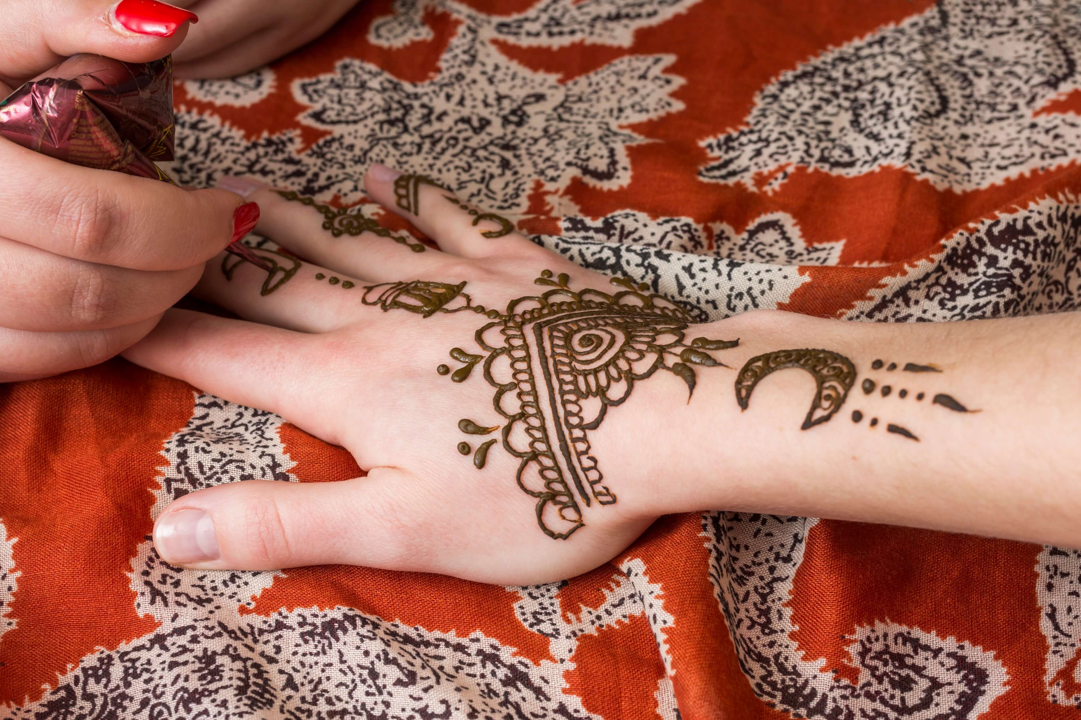 mehandi2_k2nti_3775