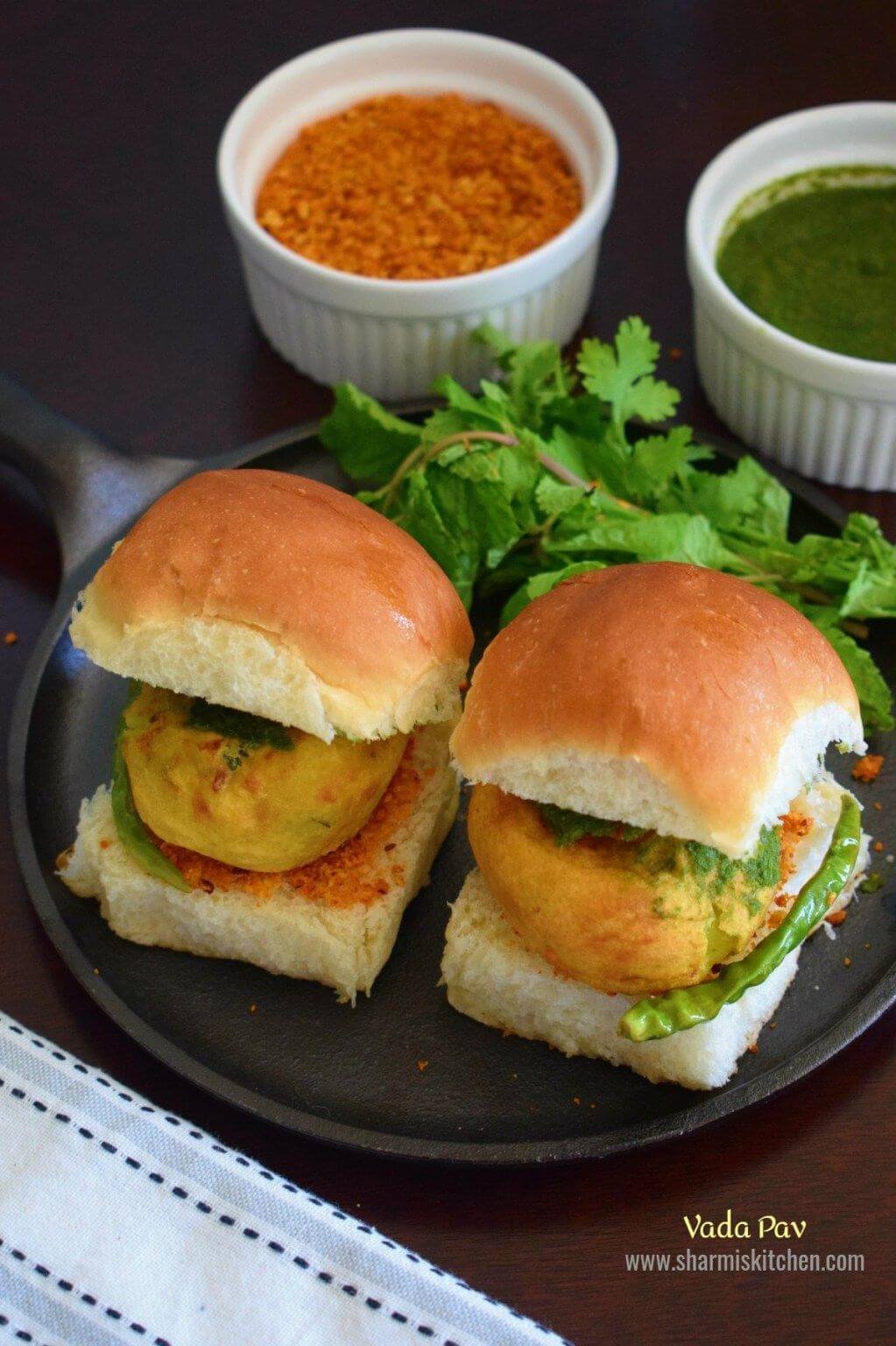 k4njq_1023_VadaPavRecipeHowtomakeMumbaiStyleVadaPavMumbaiStreetFoodVADAPAV