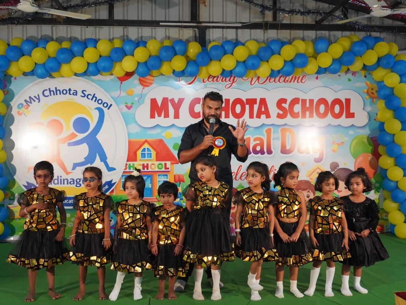 ANNUALDAY2_az5e7_1332