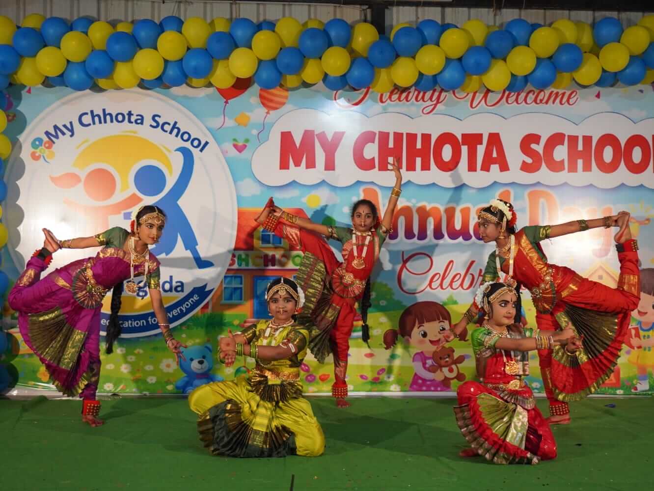 ANNUALDAY3_aag5m_1332