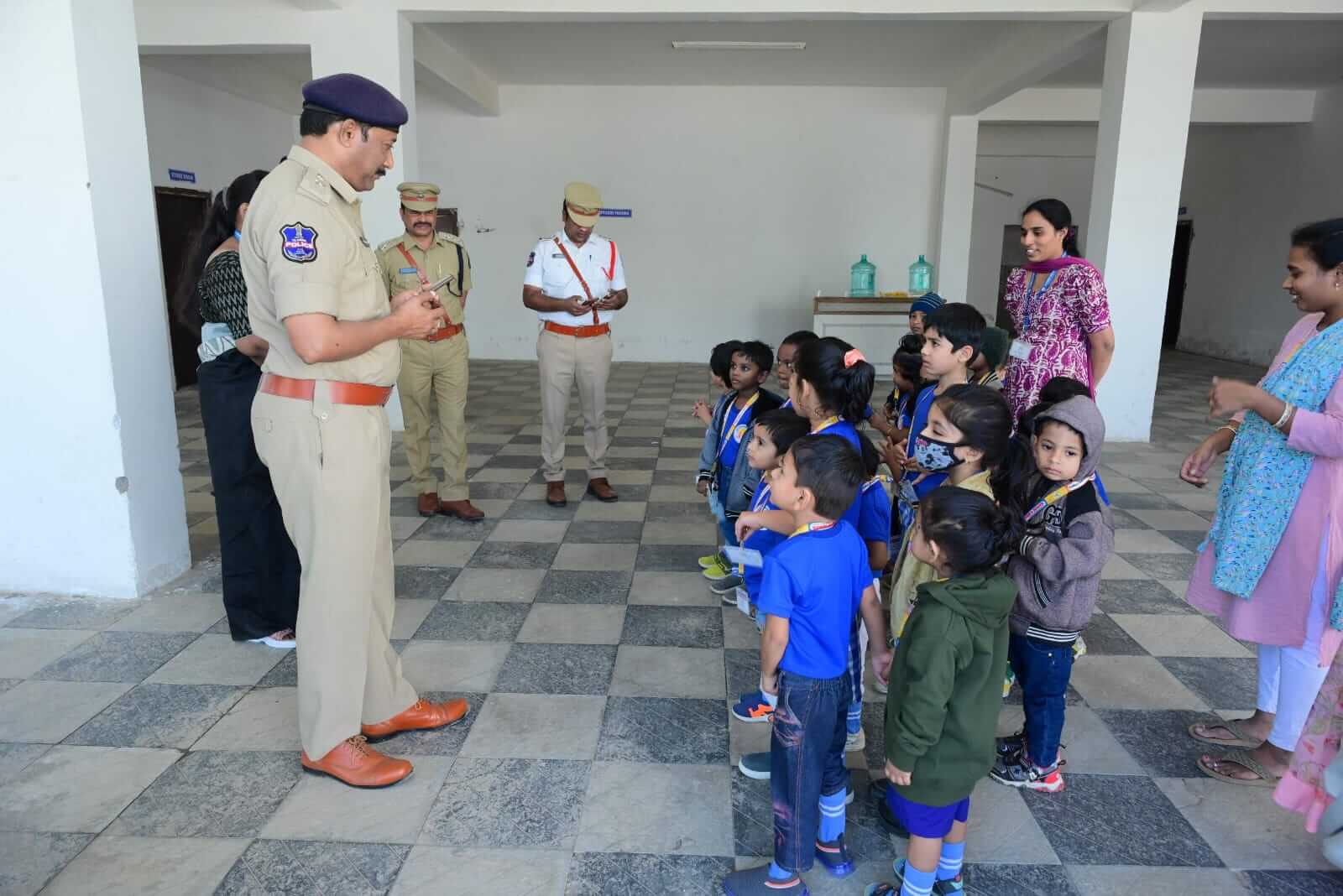 FIELDTRIP_t43rv_1600