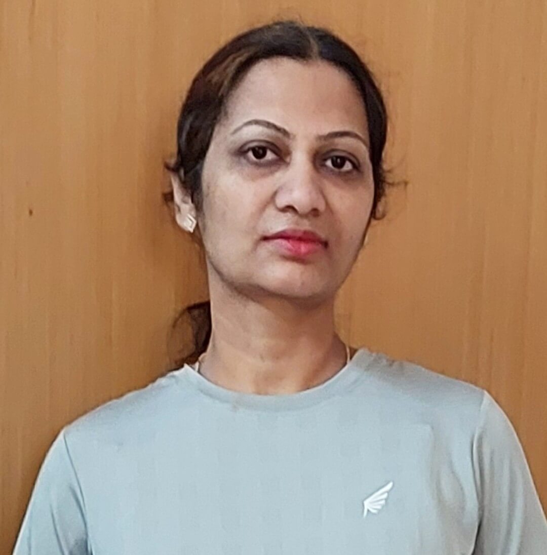 SreedeviGreyShirtCrop_i0ndc_1080