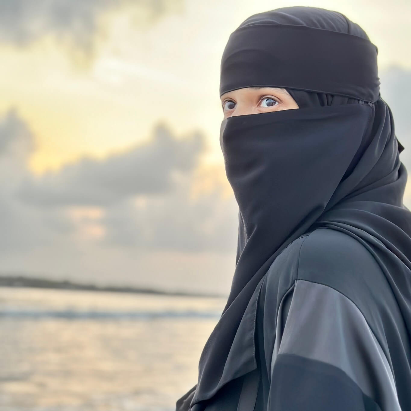 4741012444873468343972795642474367864270965n_y0nji_1364