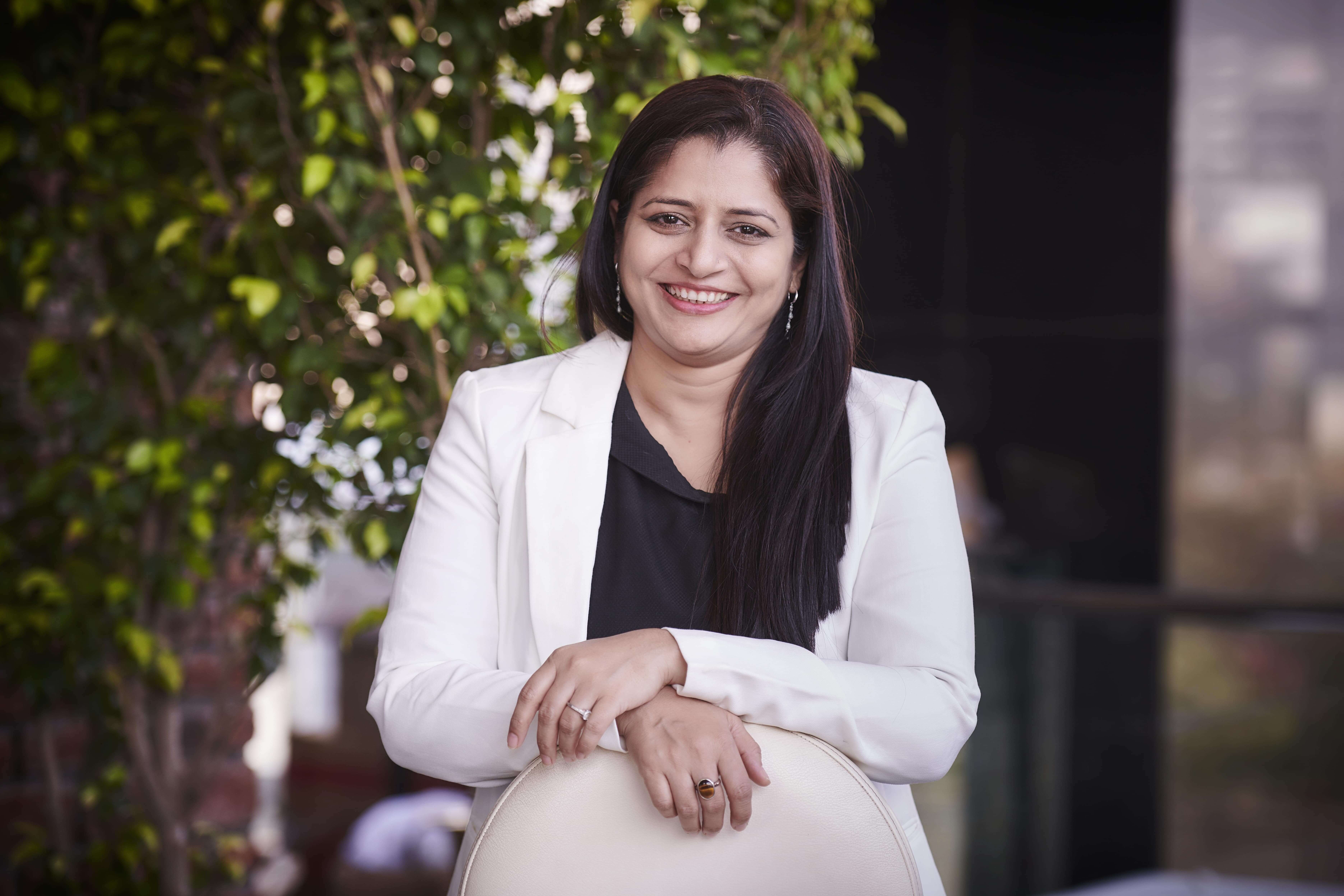 cxmze_7482_8UW3747min