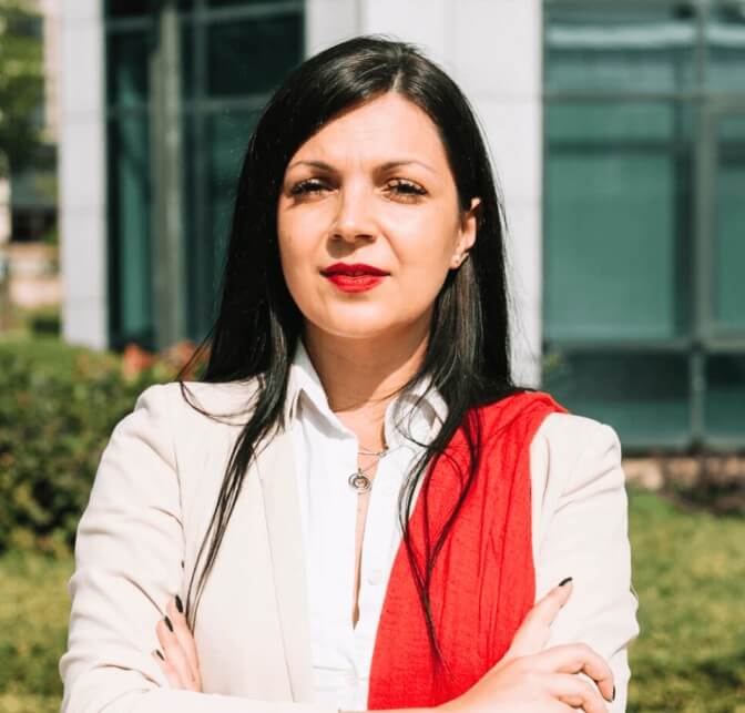 freepikexpand493661_y1mta_672