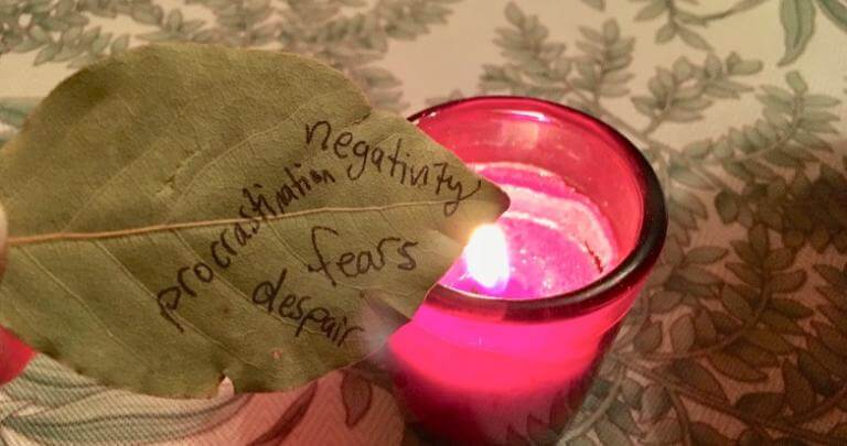 bestbayleafmagicmagickwitchwitchcraftbanishnegativeenergynegativityhowtouseburnfire_a5mzm_768