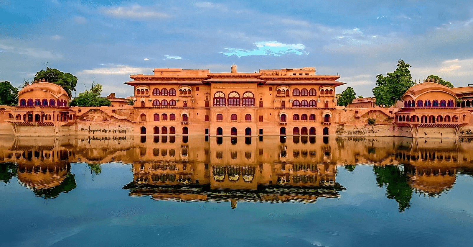 deegpalace_5m527_1605